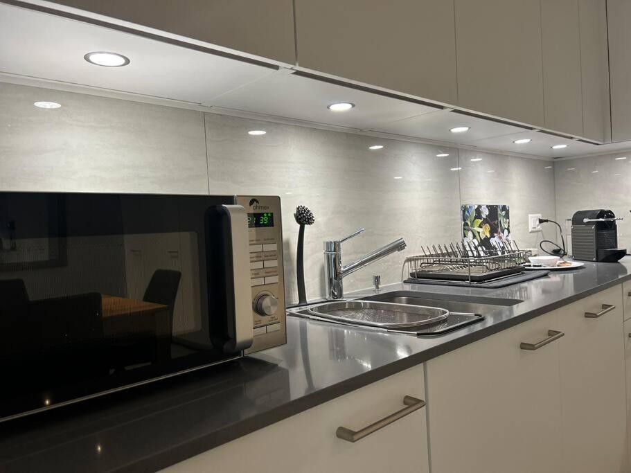 Labpark Relax Apartment Melano Exterior photo